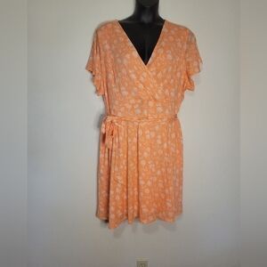 New lane bryant size 26/28 Lena surprise peachy colored rose print dress